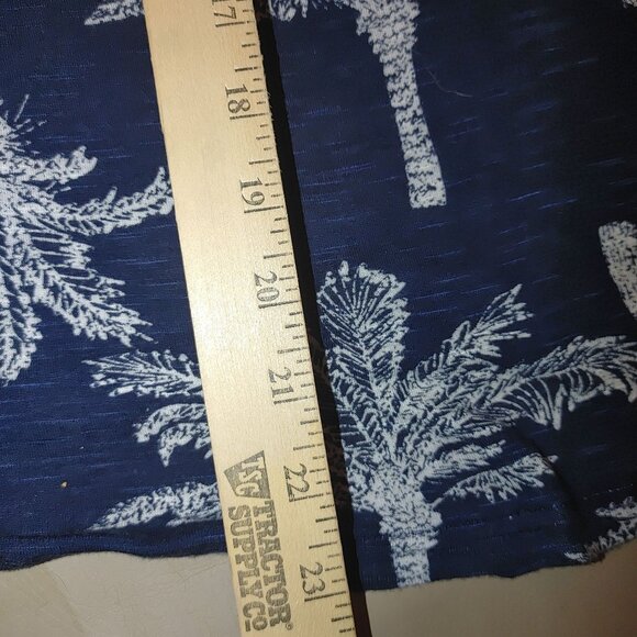 Palm Groove Blouse Top Women 2X Palm Trees Accent Button Quarter Sleeve Rayon - Picture 3 of 11